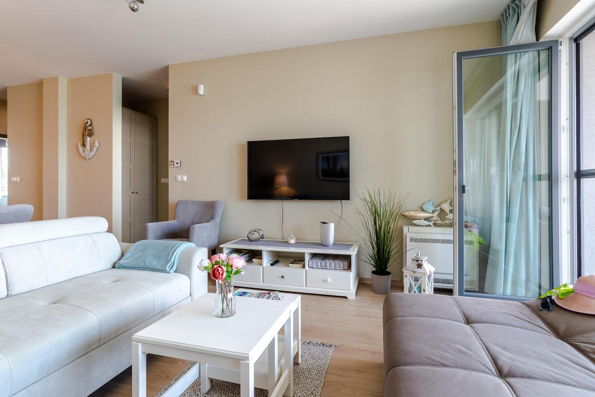 Lake Side Luxury Steps To The Lake Lela - Happy Rentals บาลาตอนแลลเล ภายนอก รูปภาพ