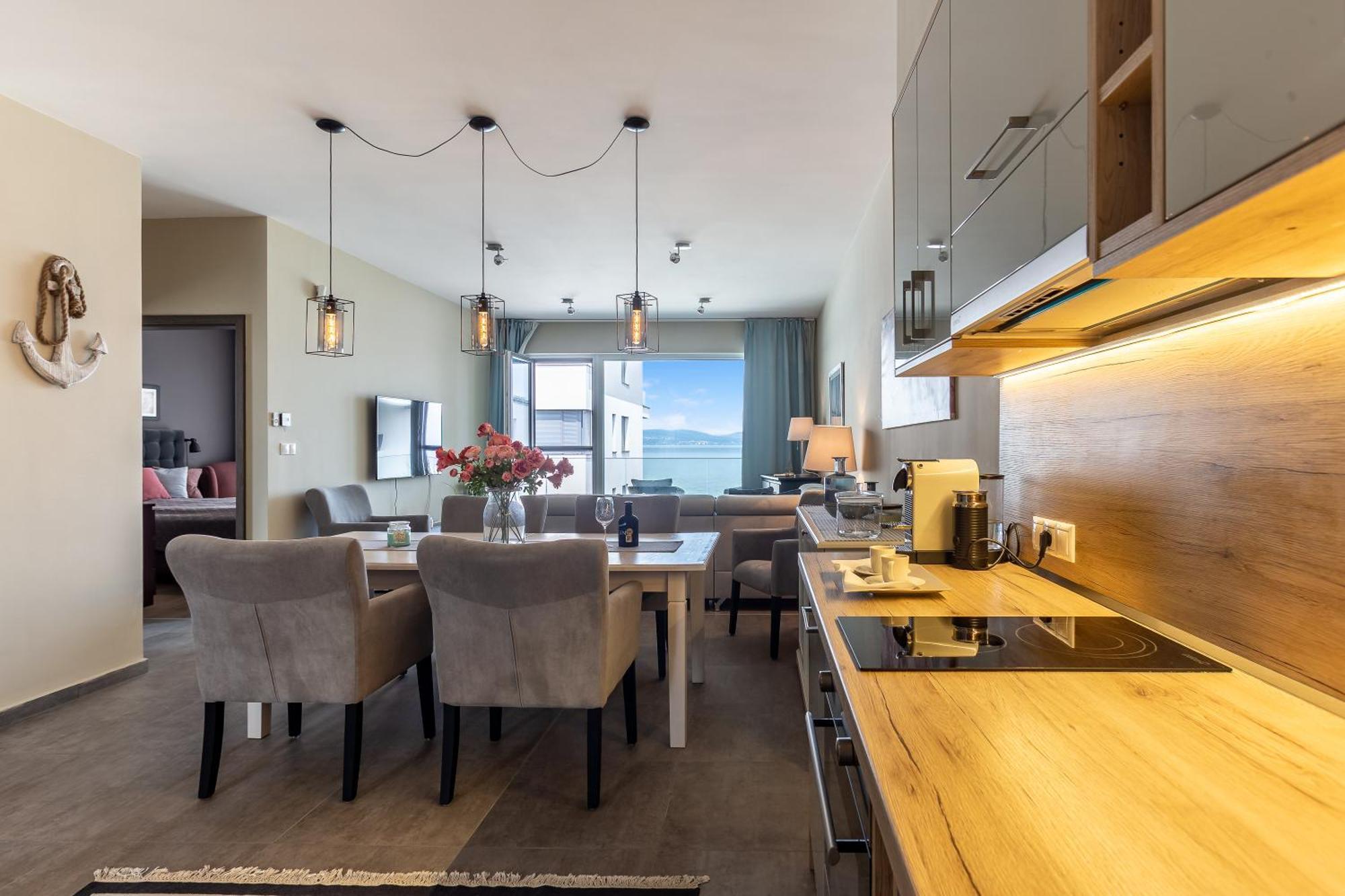 Lake Side Luxury Steps To The Lake Lela - Happy Rentals บาลาตอนแลลเล ภายนอก รูปภาพ